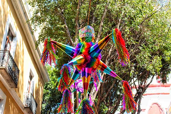 La calle de las piñatas… conoce dónde está