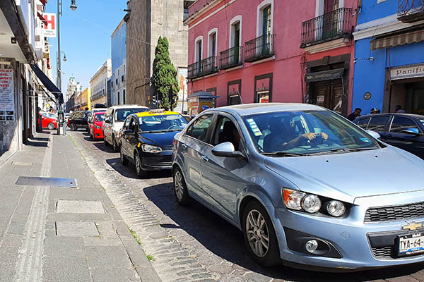 Permitirá reemplacamiento integrar un padrón vehicular confiable: Barbosa