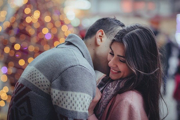 Cenas de Navidad y Año Nuevo, ¿discusiones y abrazos fingidos?