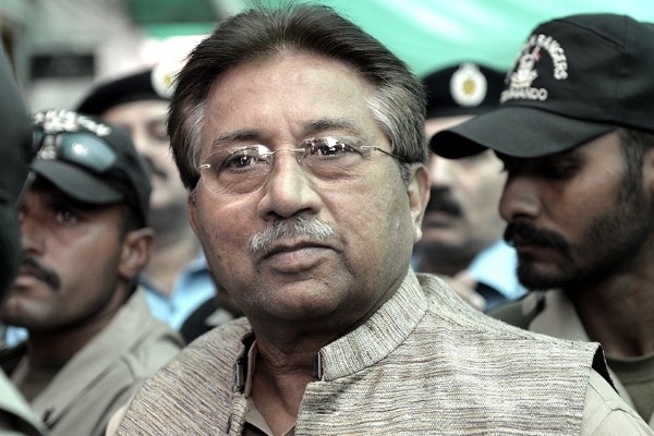 Aunque vive en EAU, condenan a muerte al expresidente paquistaní Musharraf