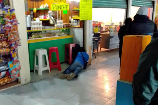 Lo asesinan en plena terminal de autobuses