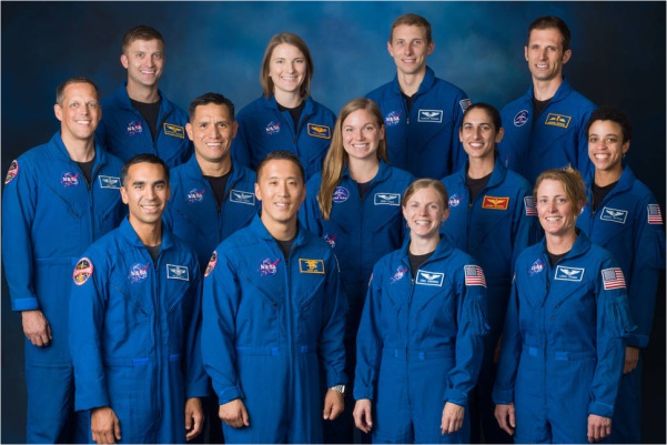 NASA presenta a seleccionados que podrían participar en misiones a Marte