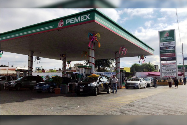Malhechores se llevan solo 2,000 pesos de gasolinería