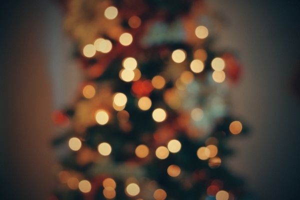 ¿Un árbol de Navidad hecho con armas?