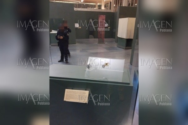 Roban 36 monedas, medallas y sables del museo de Los Fuertes