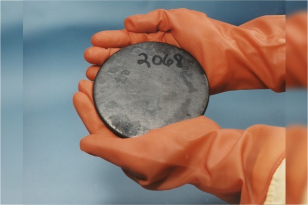 Irán abandona restricciones nucleares