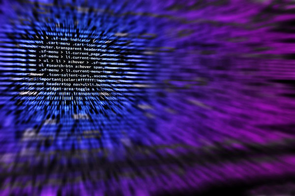 Hackers iraníes "le asestan un puñetazo" a Trump en sitio web estatal de EU