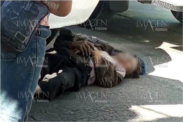 Hombre desposeído es atropellado por camión del transporte público