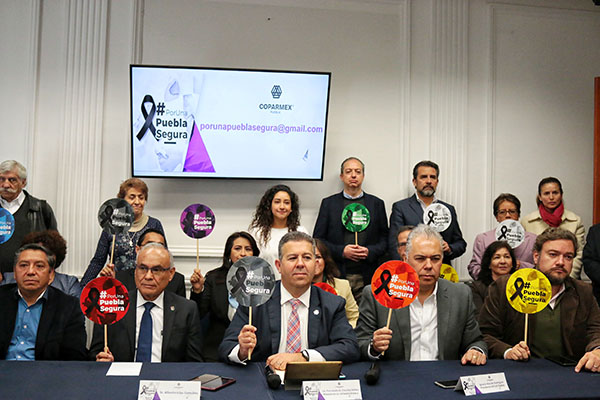 Llaman empresarios a sumarse a la campaña #PorUnaPueblaSegura