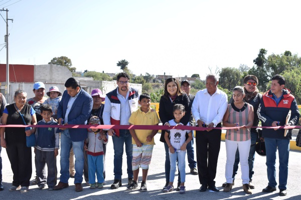 Ayuntamiento entrega reconstrucción del puente Nezahualcóyotl