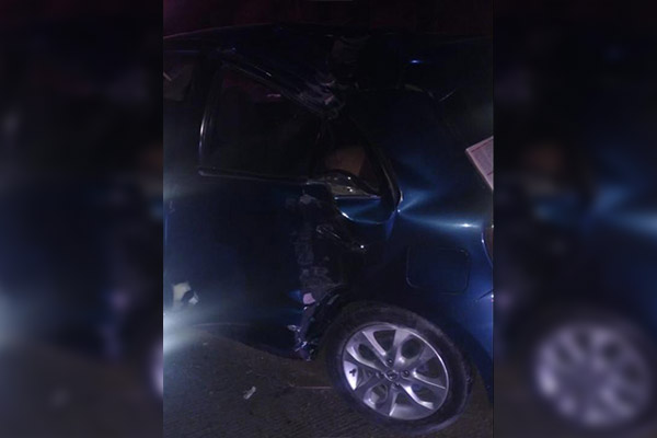 Fallece automovilista tras impactarse en un poste