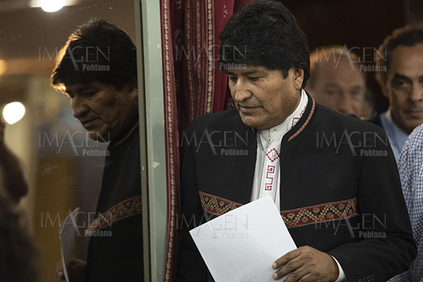 Un ministro boliviano anuncia la orden internacional de captura contra Evo Morales