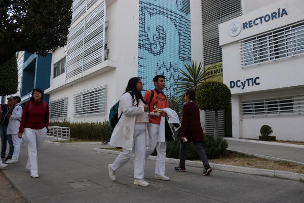 Medicina: carrera saturada pero necesaria