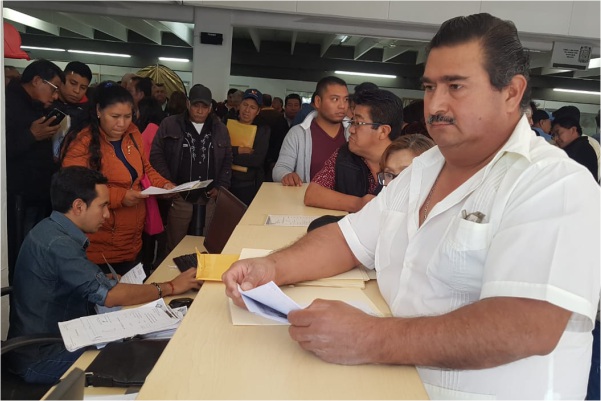 SMT entrega subsidio a transportistas