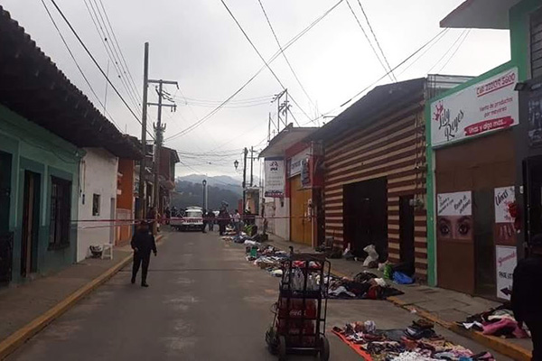Asesinado a balazos en tianguis de Zacapoaxtla
