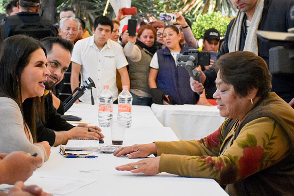 Alcaldesa de Texmelucan atiende peticiones de más de 160 ciudadanos