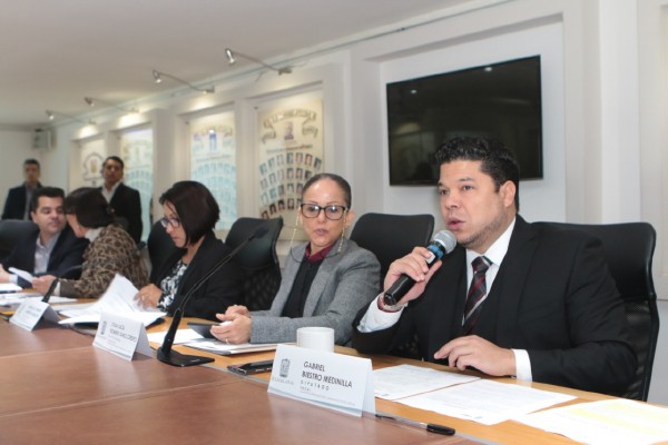 Aprueban a 13 aspirantes para el cargo de Fiscal General del Estado