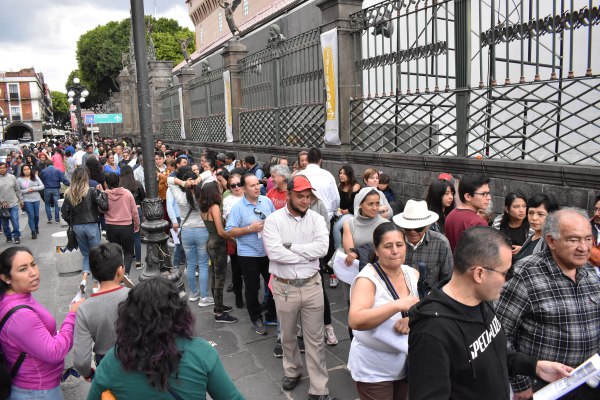 Poblanos, maestros en dejar todo a la última hora