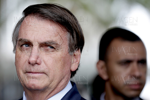Bolsonaro se niega a repatriar brasileños en China por altos costos de viaje