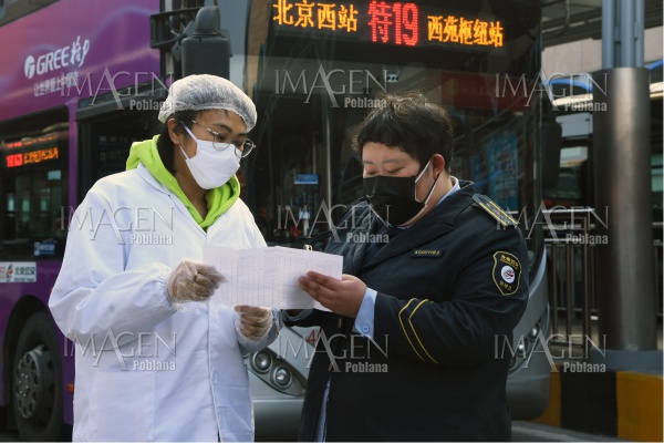 China acusa a EU de "sembrar el pánico" en vez de ayudar a combatir el coronavirus