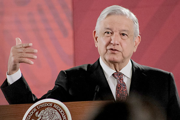 AMLO celebra récord en remesas desde EU, “hay condiciones económicas”