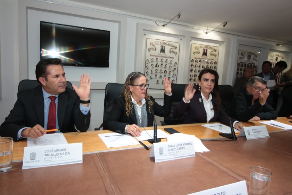 Aprueban en Comisión la Ley de Procedimientos de entrega-recepción