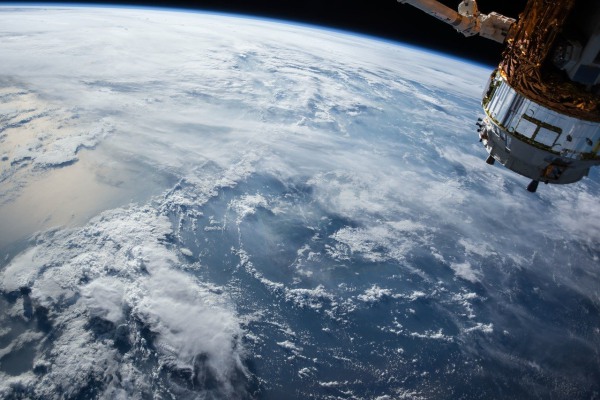 La OTAN acusa a Rusia de espiar sus satélites