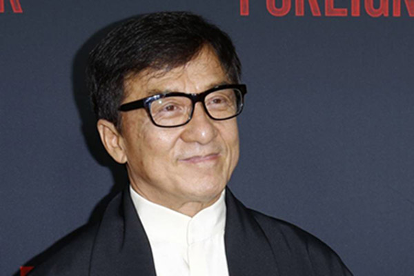 Jackie Chan ofrece recompensa millonaria a quien logre un antídoto para coronavirus