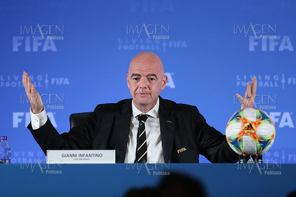 Presidente de la FIFA anuncia su visión para el período hasta 2023