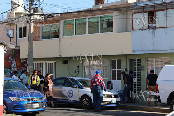 Asesinan a taquero en su casa; lo encuentra su mamá