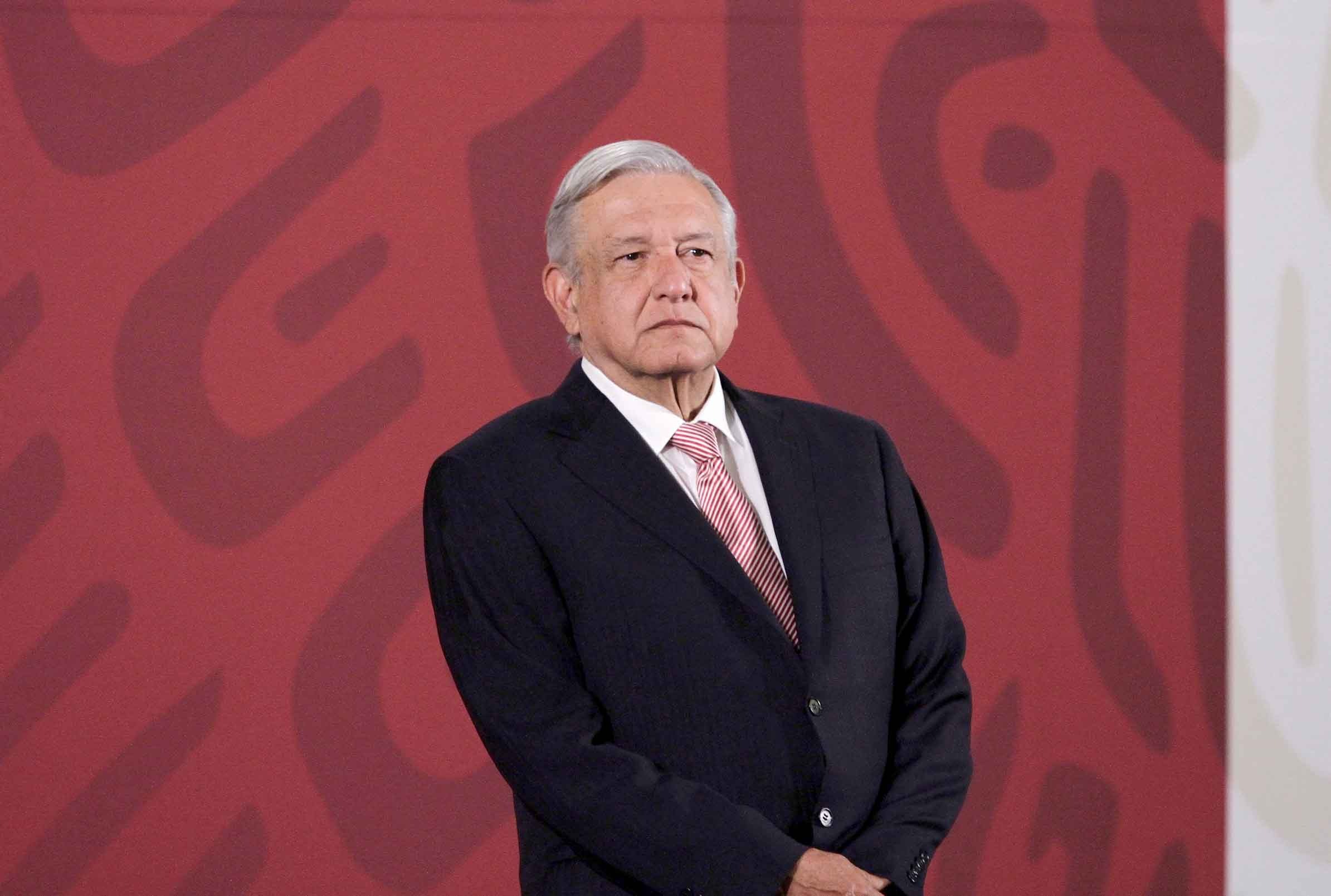 Ante ola de violencia, baja índice de aprobación de AMLO
