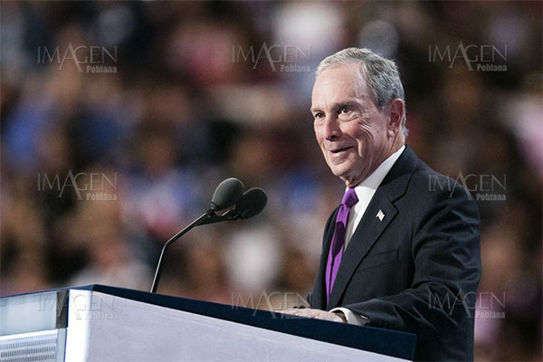 Bloomberg se retira de carrera electoral y respalda a Biden