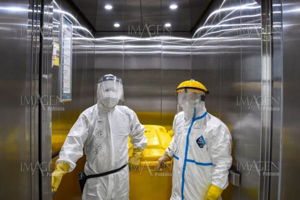 España llega al millar de contagios por el coronavirus, la mitad en Madrid