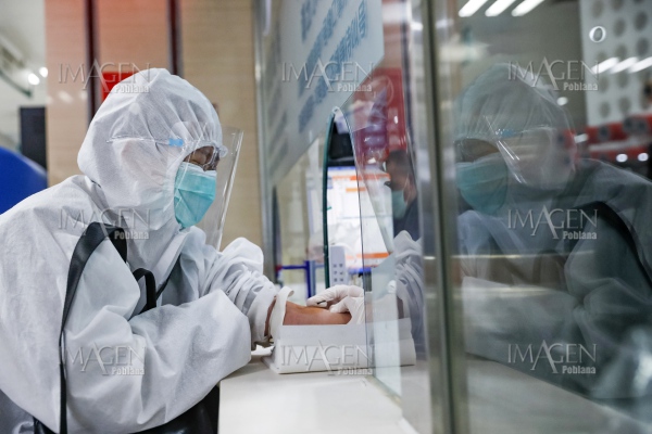 Laboratorios privados, sin autorización para aplicar prueba de COVID-19