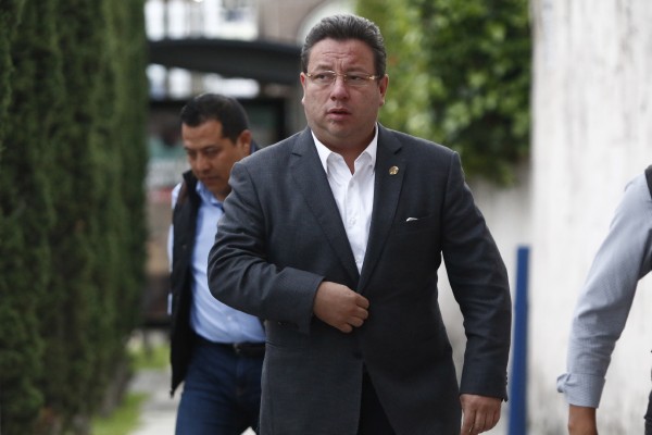 Detención de Castañón bloquea reestructuración electoral Manzanilla-Huerta
