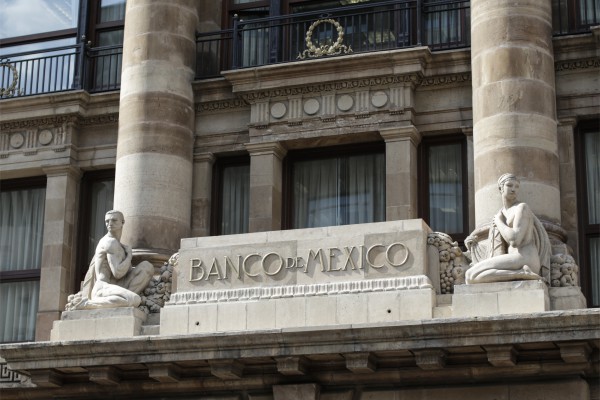 BANXICO baja tasa de interés de 7,0 a 6,5% por pandemia