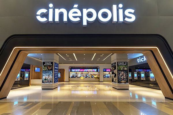 Cinépolis cierra todas sus salas por emergencia sanitaria en el país