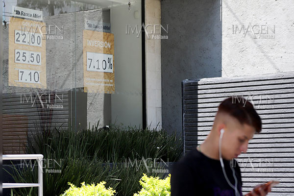 Peso registra su mayor ganancia desde la crisis financiera de 2008