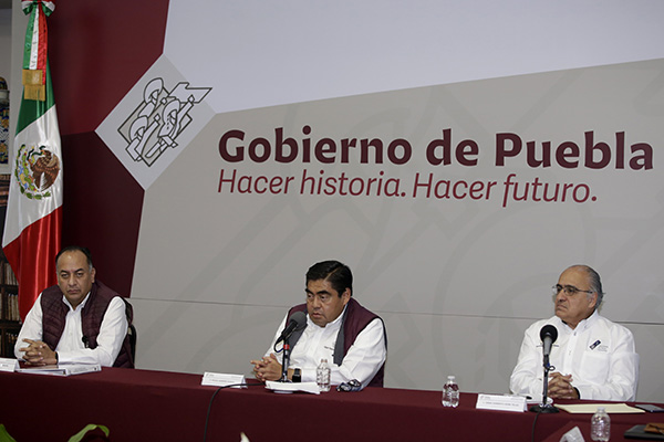 Siguen a la alza casos de coronavirus en Puebla; van 44