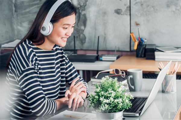 Las playlists ideales para trabajar desde tu casa