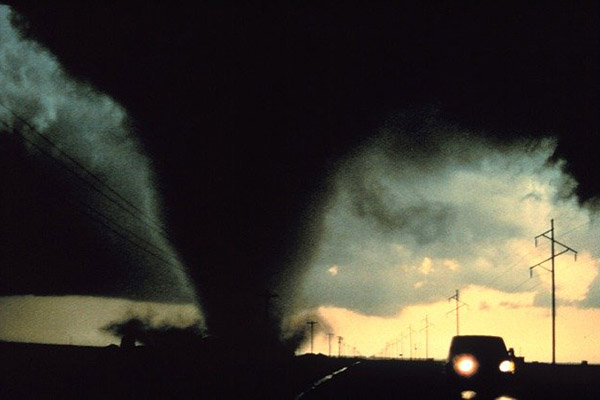 Un devastador tornado golpea Arkansas