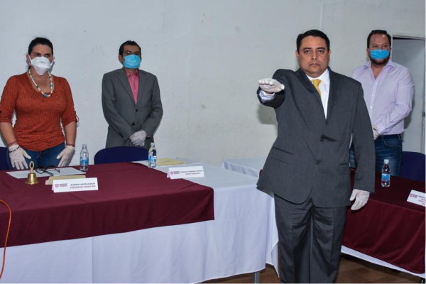 Toma protesta nuevo comisario de seguridad en Texmelucan