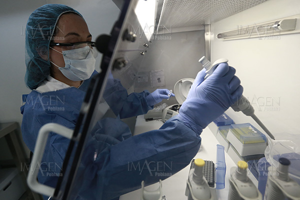 Médicos mexicanos, héroes en alto riesgo por COVID-19