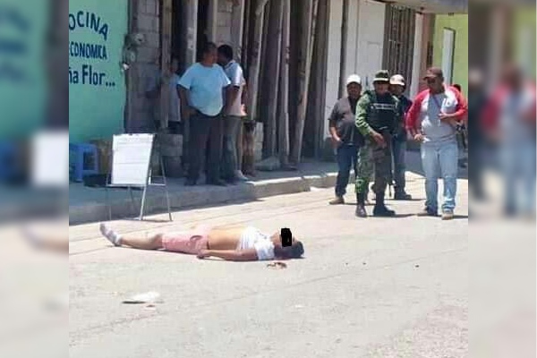 Hombre es ejecutado en céntrica calle a plena luz del día