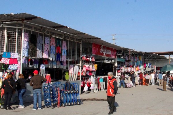 Gobierno de Texmelucan llama a comerciantes a detener actividades por contingencia
