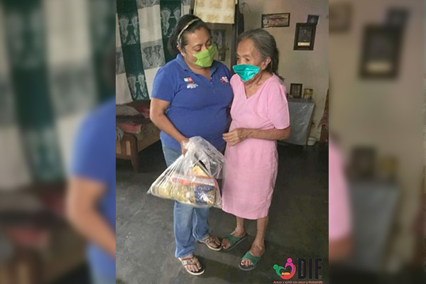 Indignación en Chiapas por fotomontajes del DIF de ancianos usando cubrebocas