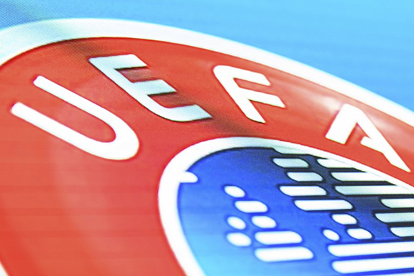 La UEFA se reunirá la próxima semana para abordar impacto de pandemia en el futbol