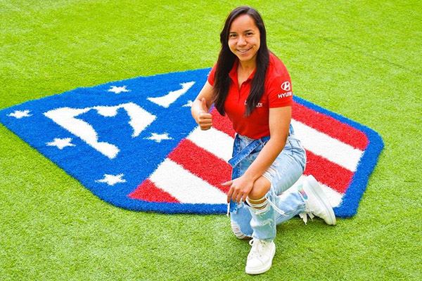 Las futbolistas ponen el ejemplo y apoyan la no desaparición del Ascenso
