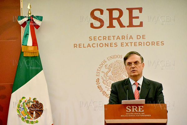 México y EU extienden 30 días restricción de "viajes no esenciales" en frontera común