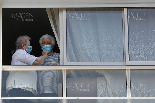 OMS: mitad de muertos por COVID-19 en Europa vivía en residencias de ancianos